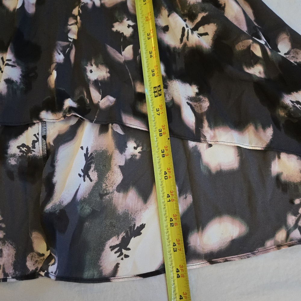 Simply Vera Vera Wang Floral Flutter Twist Knot Front Dress Charcoal Purple EB3 - Picture 3 of 13